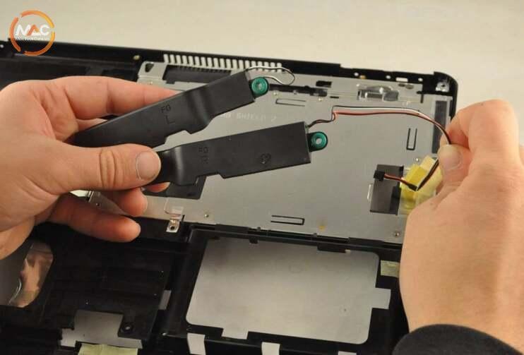 Dịch vụ sửa loa, thay loa Macbook uy tín tại Đà Nẵng
