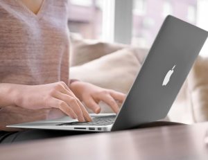 Hướng dẫn cách kiểm tra bảo hành MacBook chi tiết đơn giản