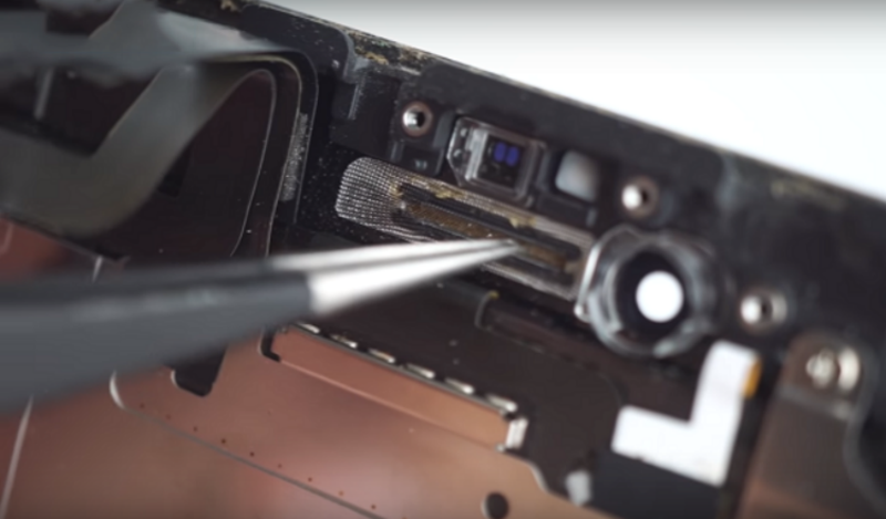 Lưu ý những điều không nên khi vệ sinh loa Macbook