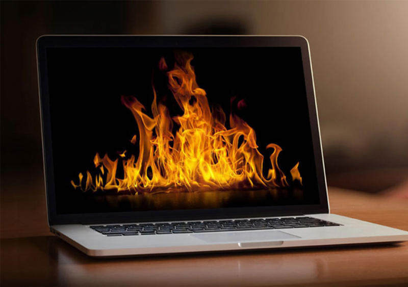 Dấu hiệu MacBook bị quá nhiệt