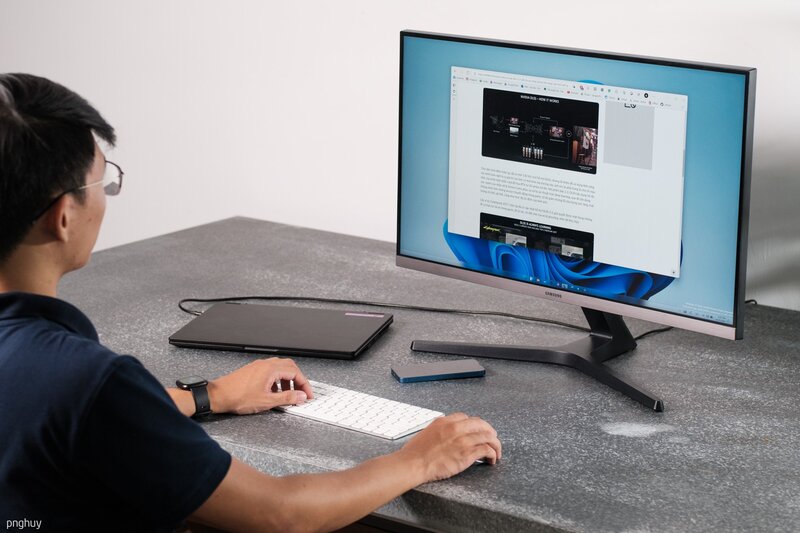 Kích thước màn hình rời cho Macbook đóng vai trò quan trọng