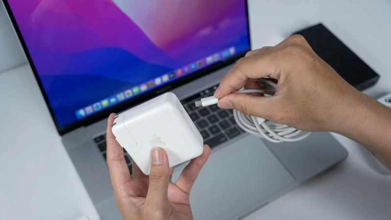 Khi nào cần thay pin MacBook?